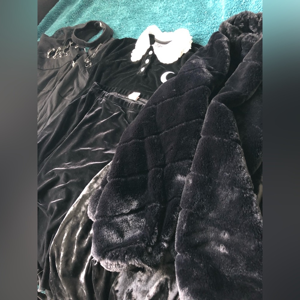 Velvety Goth Bundle! (S/M)